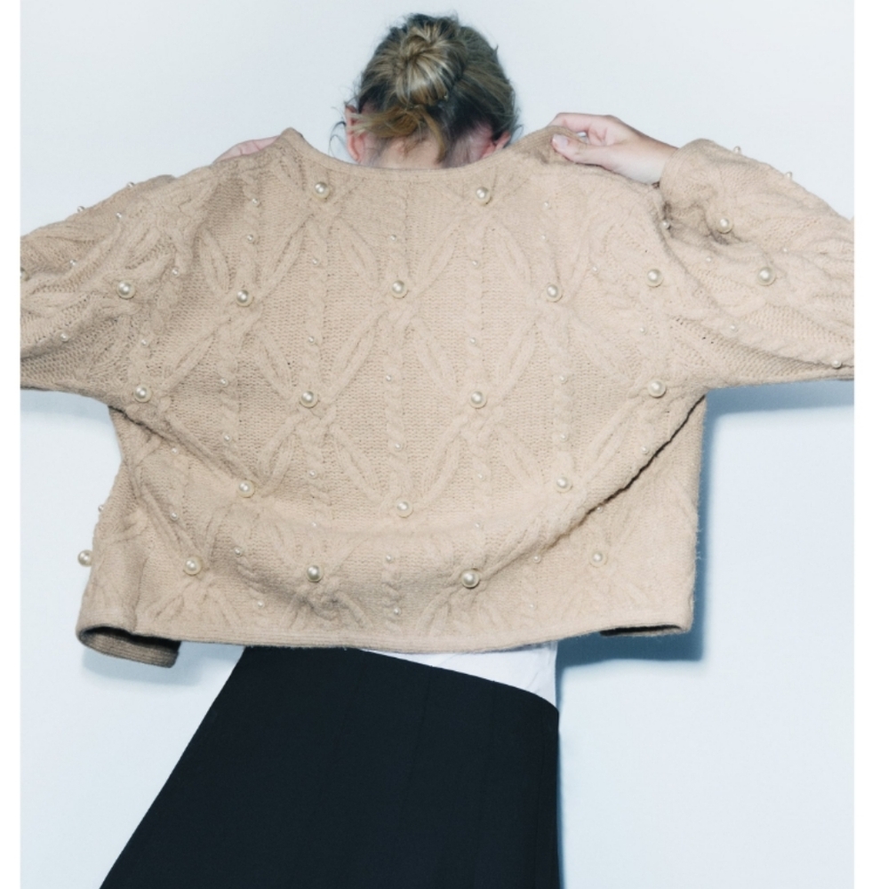 PEARL CABLE KNIT CARDIGAN SIZE L - Picture 5 of 8